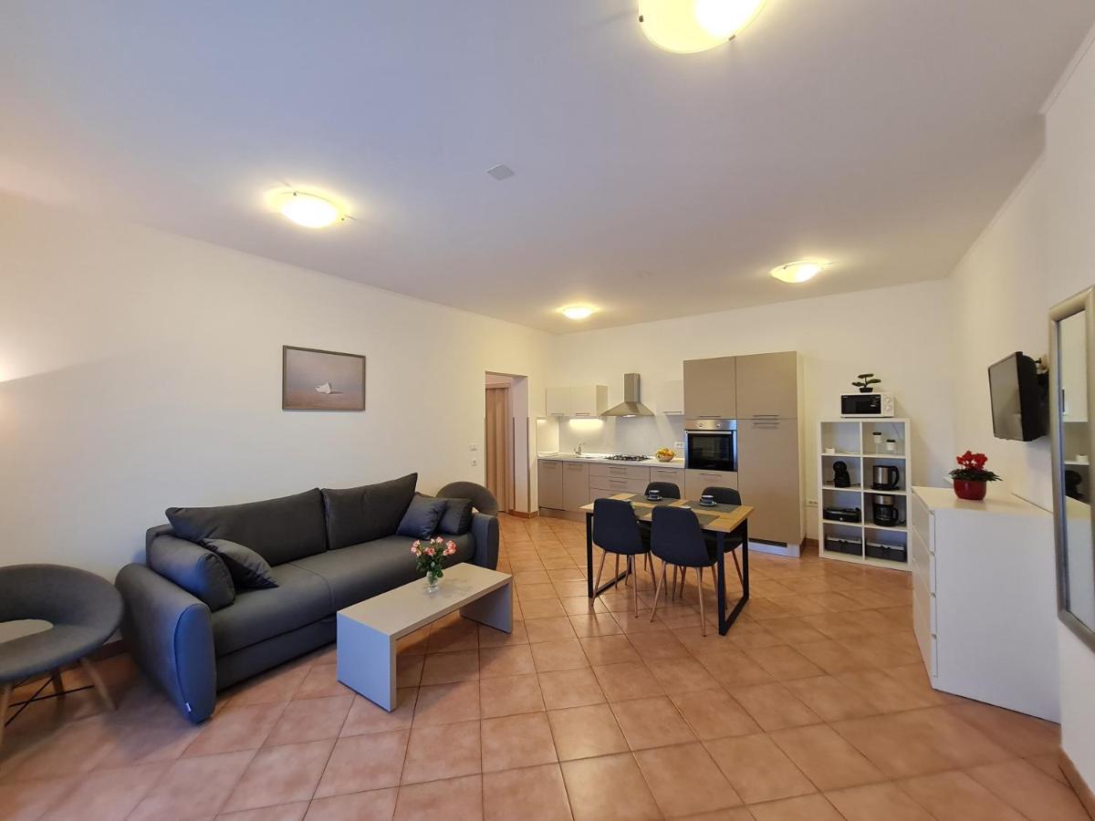 Apartments Terranova Rovinj Exterior photo